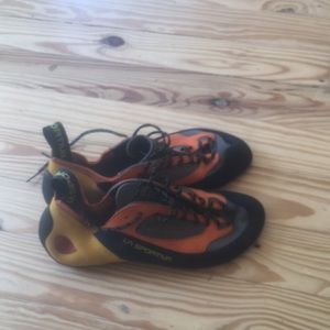 La Sportiva Finale Climbing Shoes
